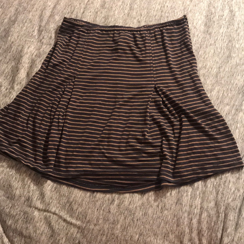 striped skirt